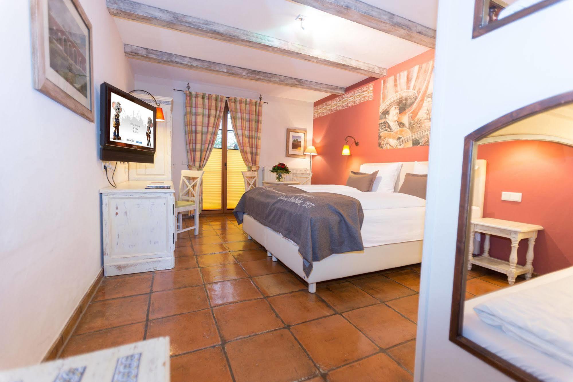 4-Sterne Erlebnishotel El Andaluz, Europa-Park Freizeitpark & Erlebnis-Resort Rust Exteriér fotografie